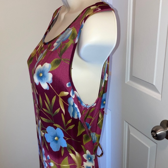 Bundle of 2.  Floral Maxi Dresses - 2 dresses Burgundy and Blue - Picture 5 of 9